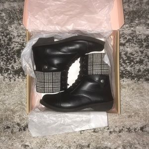 2-in-1 Charlotte Russe Plaid Combat Boots NWT